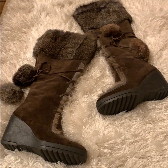 Coach Karita Suede Rabbit - Picture 3 of 8